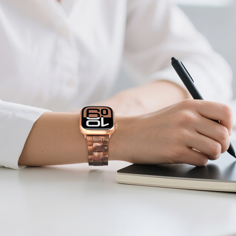 Metal snap resin watch strap