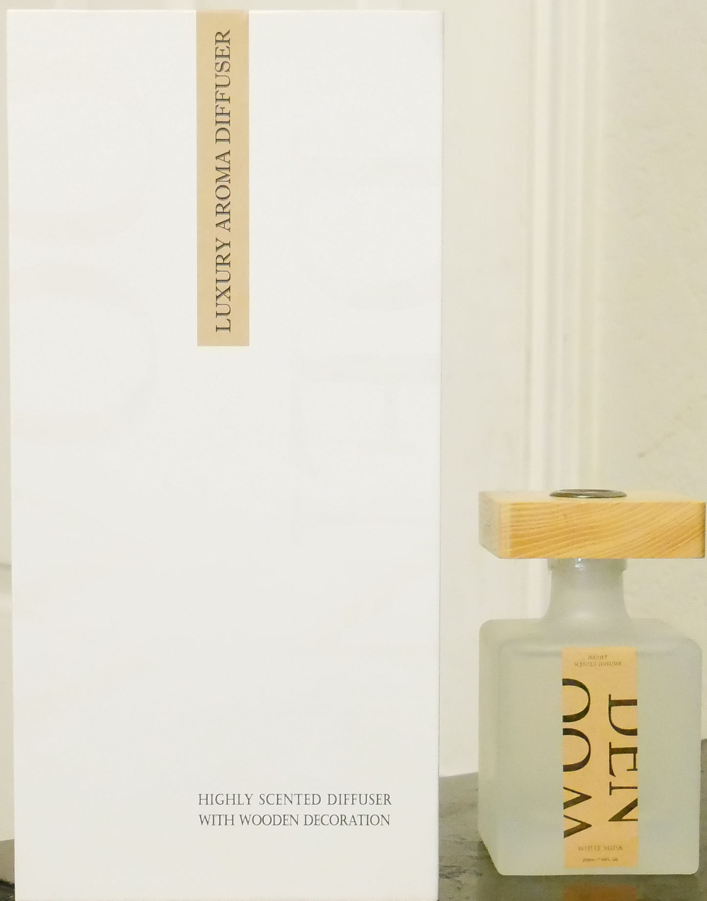 Luxury Aroma 150ml Reed Diffuser Fragrance Gift Set with Wood Trimming