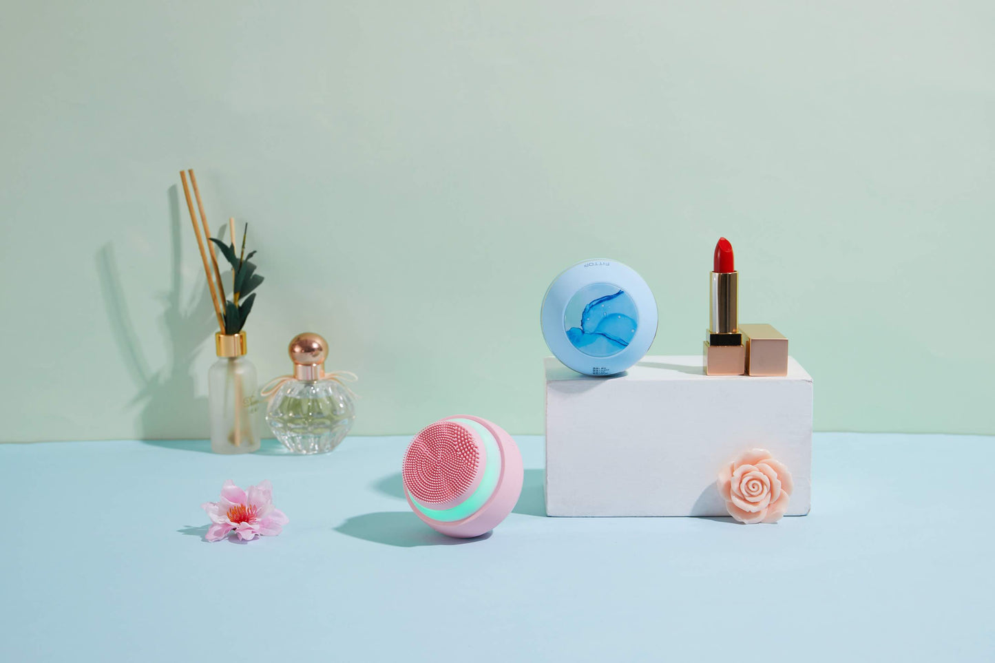 L-Sonic Sonic Facial Cleansing Device